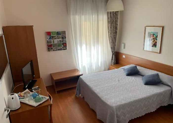 Hotel Stazione Del Sole