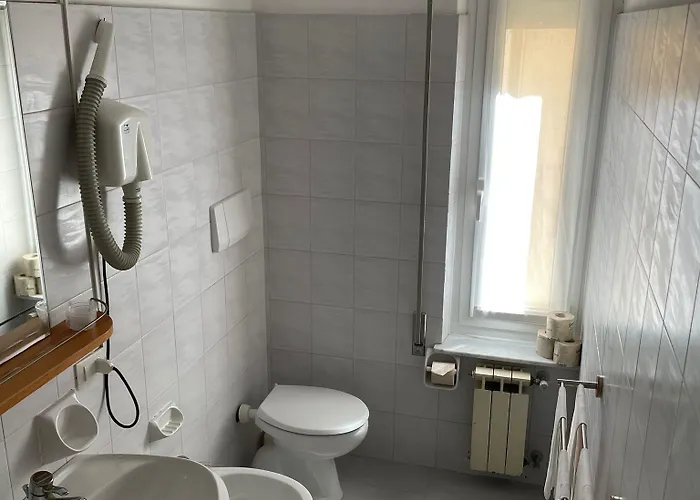 Stazione Del Sole Hotel Albenga